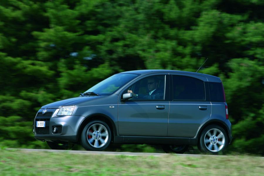 Fiat Panda 2006 года  (фото 19 из 27)
